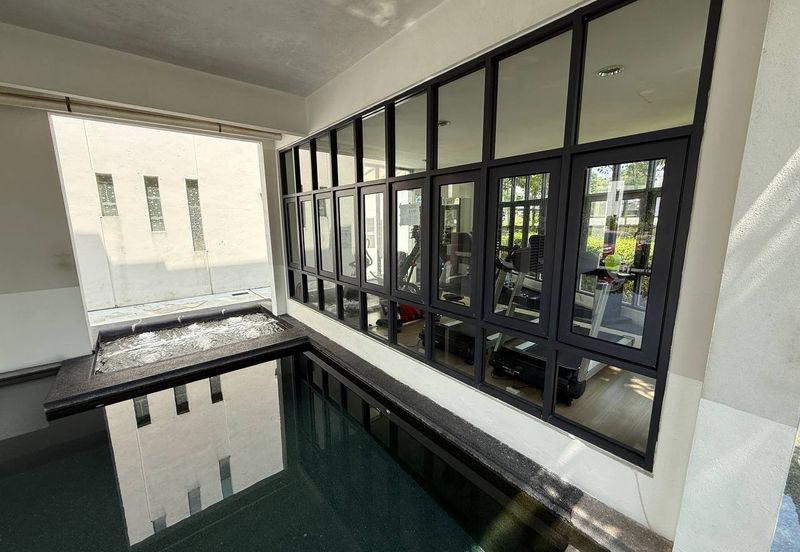 Crescent Park Townvilla