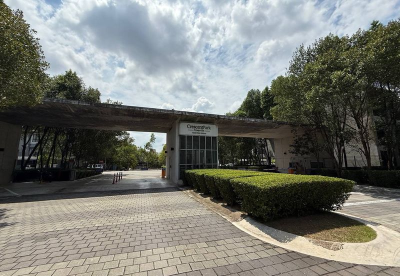 Crescent Park Townvilla