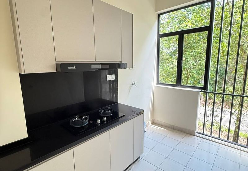 Crescent Park Townvilla