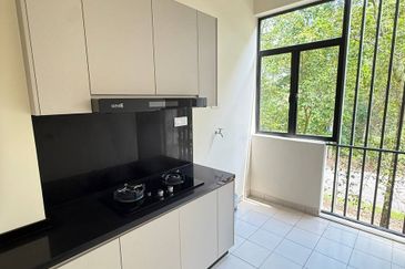 Crescent Park Townvilla