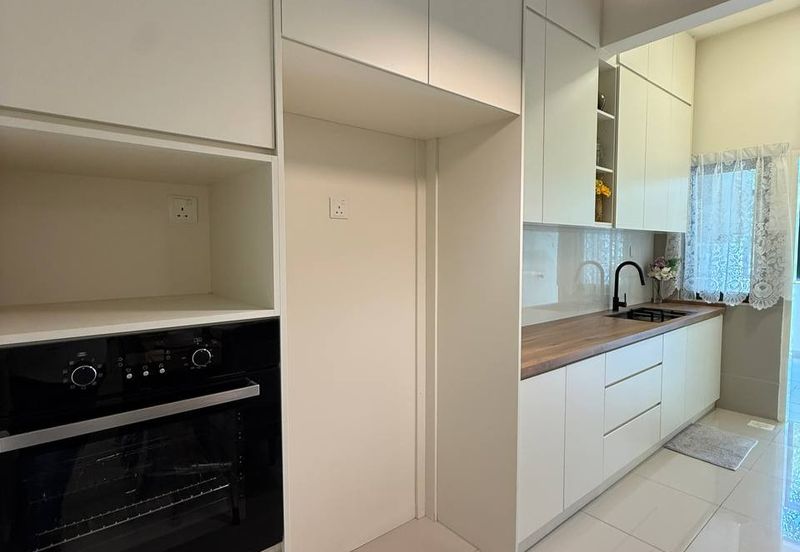 Crescent Park Townvilla