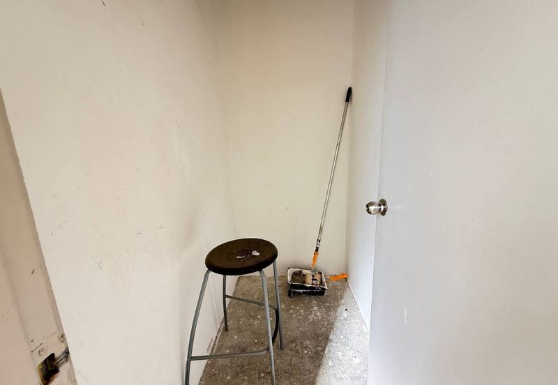 Residensi Bistaria, Ukay Bistari