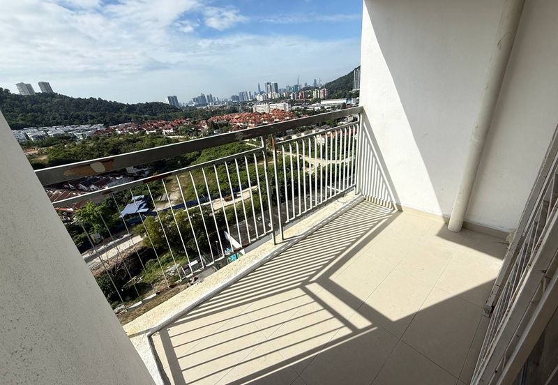 Residensi Bistaria, Ukay Bistari