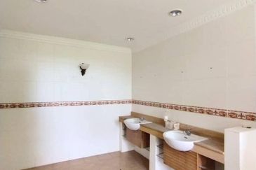 Seksyen 13, Shah Alam