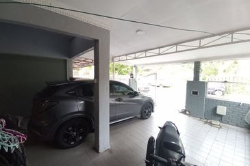 Taman Pinggiran Batu Caves