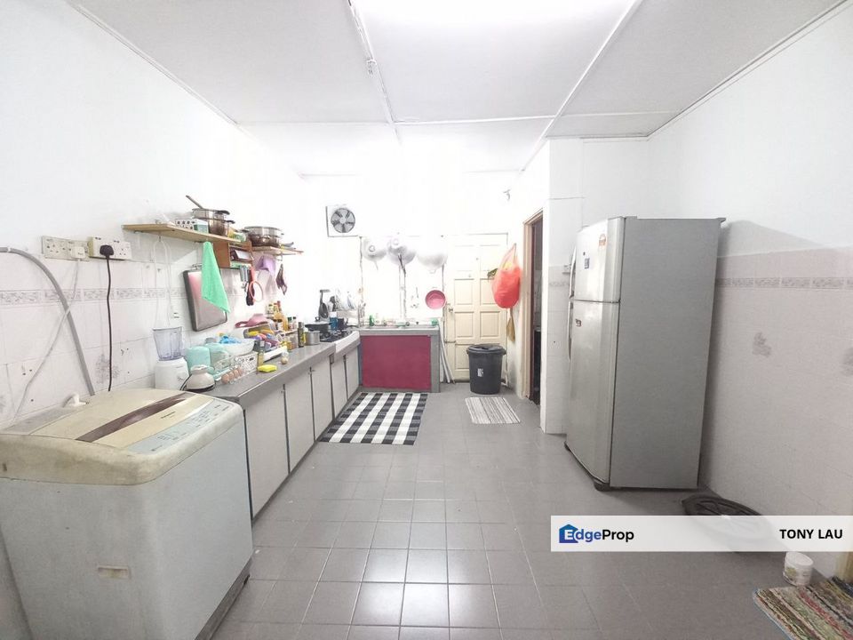 2-Storey Terrace @ Pinggiran Batu Caves – Facing Open & Well-Kept!, Selangor, Batu Caves 