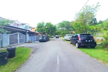 Taman Pinggiran Batu Caves