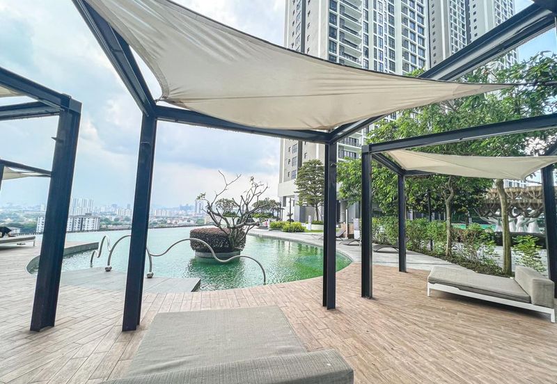 28 Boulevard (28 BLVD)