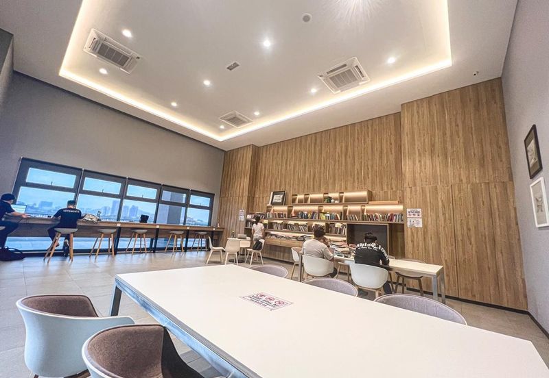 28 Boulevard (28 BLVD)