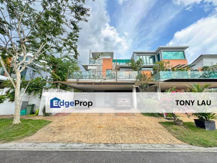 Fully Renovated Semi-D @ Bangi Lakehills Villa — Move In Ready, Cheapest in the Area!, Selangor, Bangi