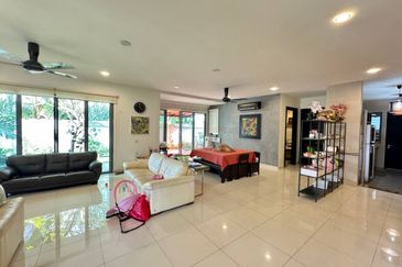 Bangi Lakehill Villas