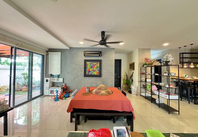 Bangi Lakehill Villas