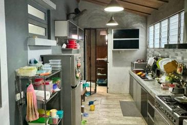 Bangi Lakehill Villas