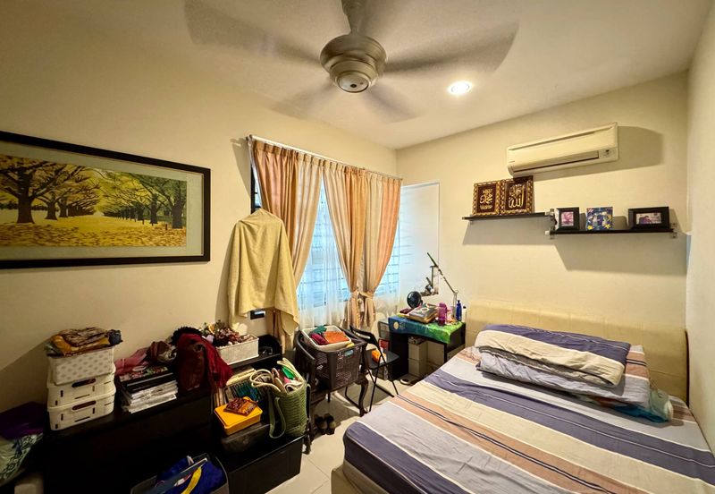 Bangi Lakehill Villas