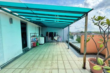 Bangi Lakehill Villas