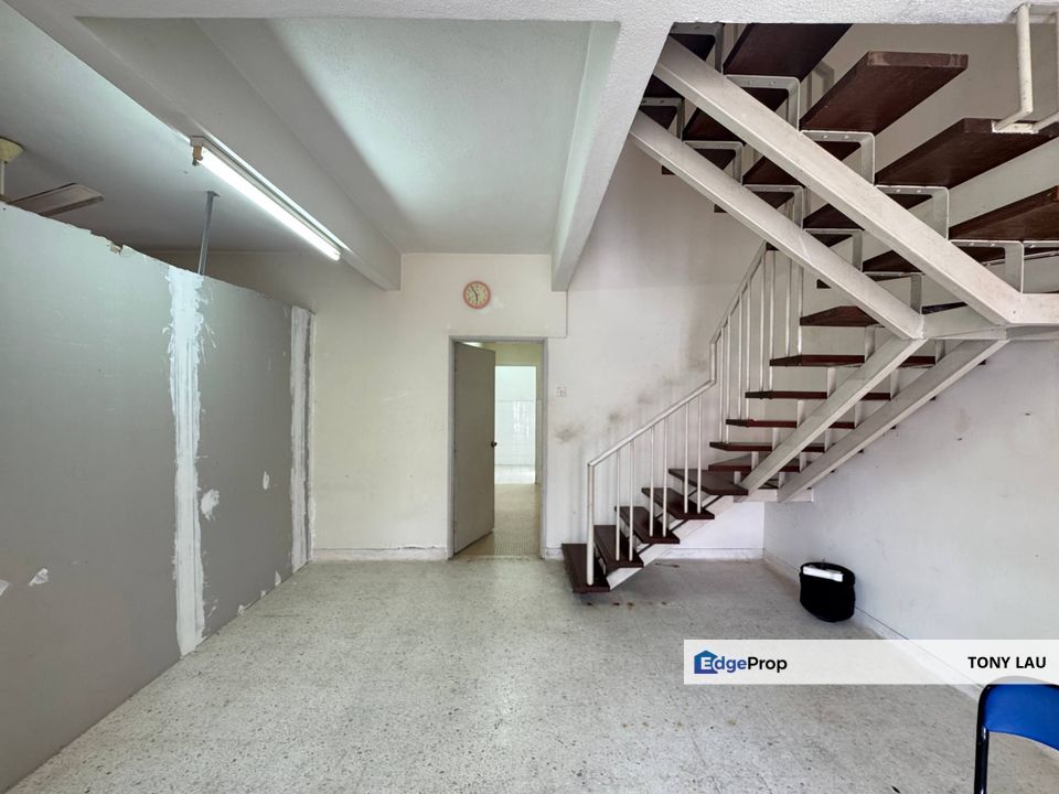 Freehold Extended Kitchen Double Storey Terrace @ Taman Kelab Ukay, Ampang — Only RM690K! 🔥, Selangor, Ulu Kelang