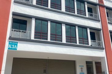 3-Storey Shop Office @ Excella Business Park – Prime Ampang Location, Ready to Occupy!