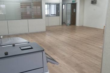3-Storey Shop Office @ Excella Business Park – Prime Ampang Location, Ready to Occupy!
