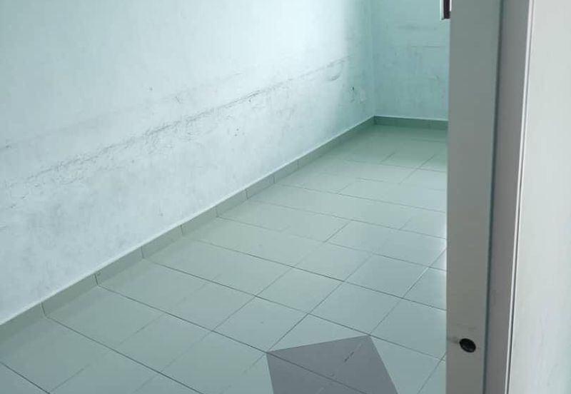 3-Storey Shop Office @ Excella Business Park – Prime Ampang Location, Ready to Occupy!