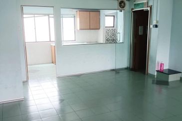 3-Storey Shop Office @ Excella Business Park – Prime Ampang Location, Ready to Occupy!