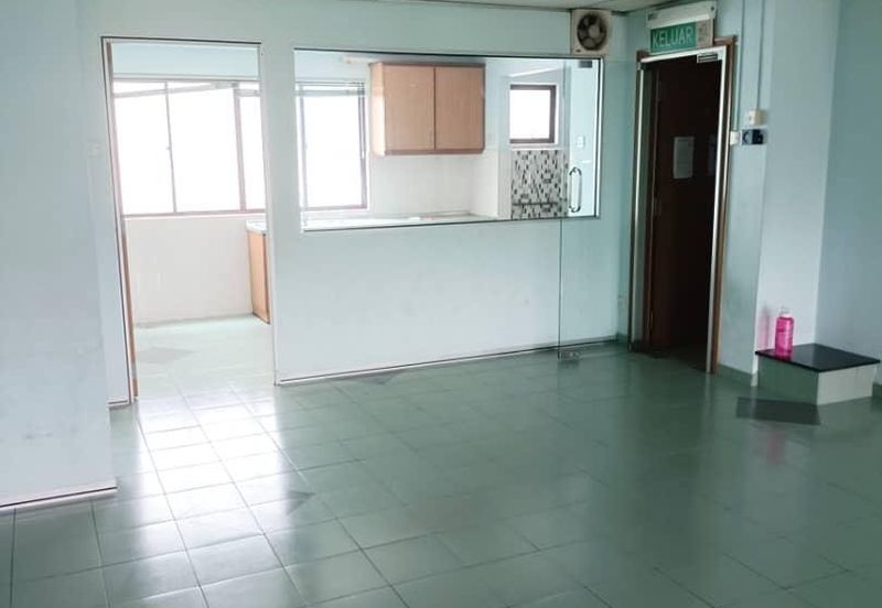 3-Storey Shop Office @ Excella Business Park – Prime Ampang Location, Ready to Occupy!