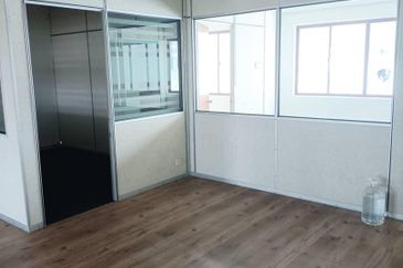 3-Storey Shop Office @ Excella Business Park – Prime Ampang Location, Ready to Occupy!