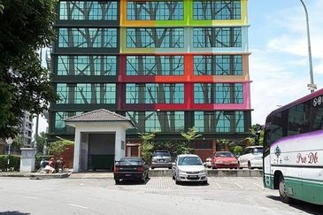 Puteri Business Avenue