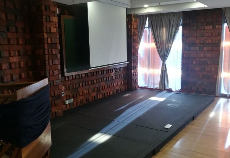 Puteri Business Avenue