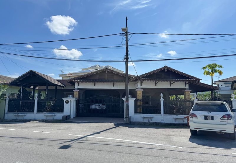 Taman Setia Jaya, Banting