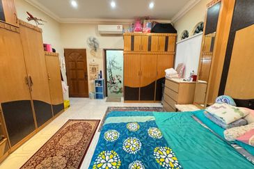 Taman Setia Jaya, Banting