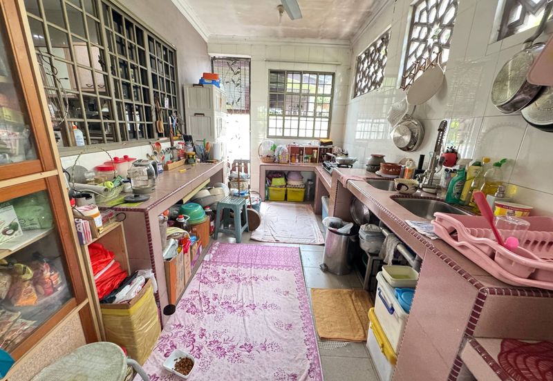 Taman Setia Jaya, Banting