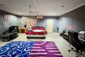 Taman Saujana Puchong