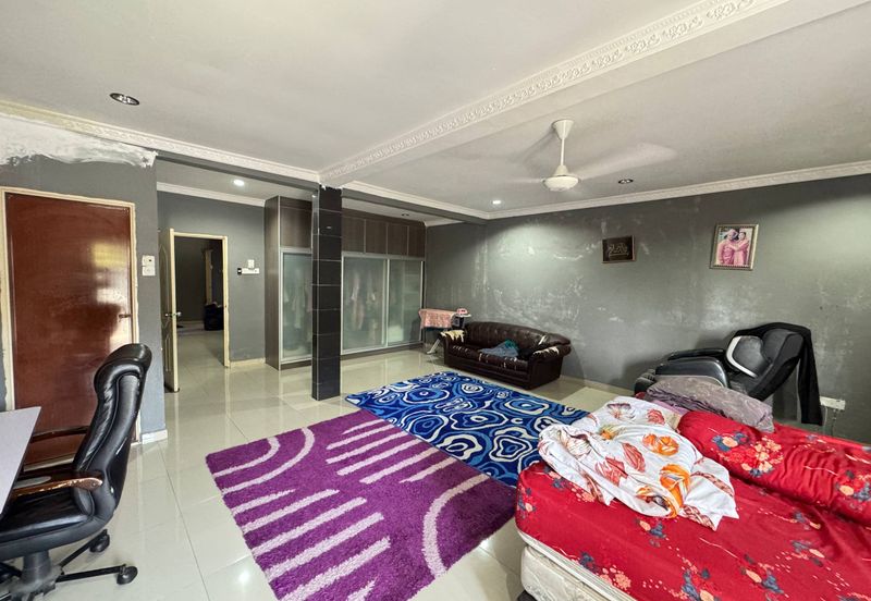 Taman Saujana Puchong