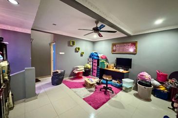 Taman Saujana Puchong