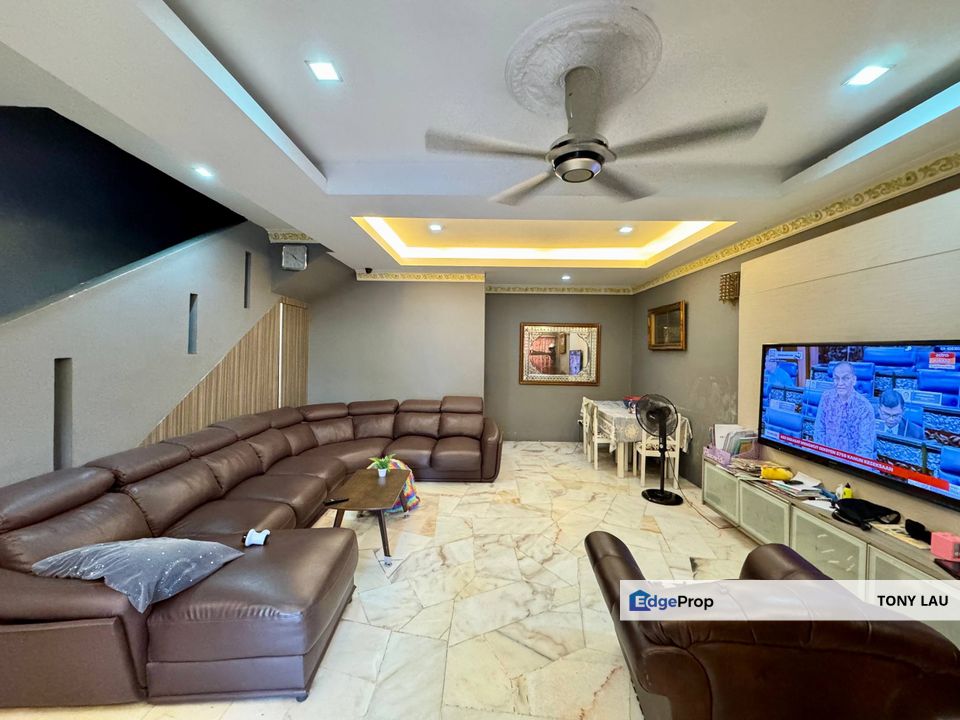 Fully Renovated 2-Storey @ Saujana Puchong | Facing Open + 100m to School!, Selangor, Puchong South