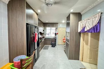 Taman Saujana Puchong