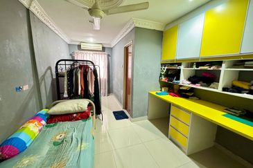 Taman Saujana Puchong