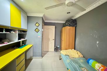 Taman Saujana Puchong