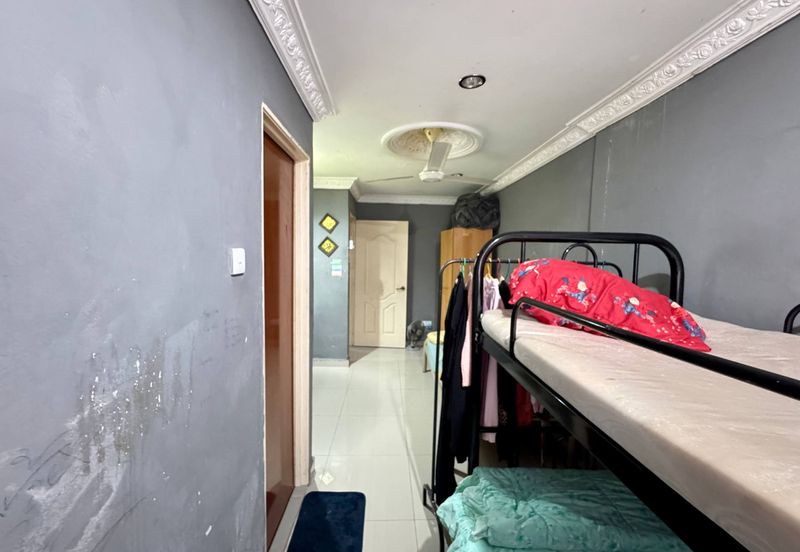 Taman Saujana Puchong