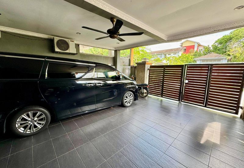 Taman Saujana Puchong