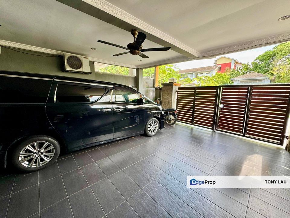 Fully Renovated 2-Storey @ Saujana Puchong | Facing Open + 100m to School!, Selangor, Puchong South