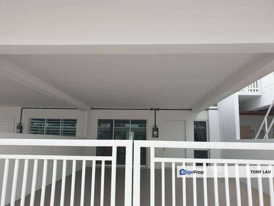 Modern Home @ Hijayu Fellona 3 Bandar Sri Sendayan | Spacious 4R4B + Near d’Tempat Club!, Negeri Sembilan, Siliau