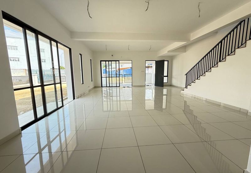 Rumah Teres 2 Tingkat Baru @ Bandar Seremban | Freehold + Gated & Guarded Dari RM581K!