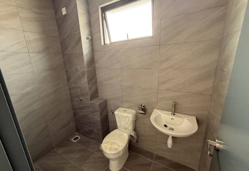 Rumah Teres 2 Tingkat Baru @ Bandar Seremban | Freehold + Gated & Guarded Dari RM581K!