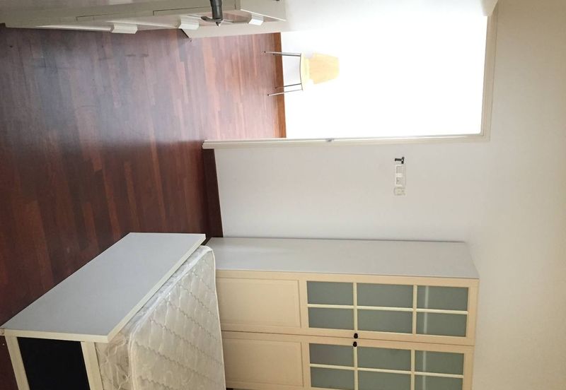 Odora Parkhomes @ 16 Sierra