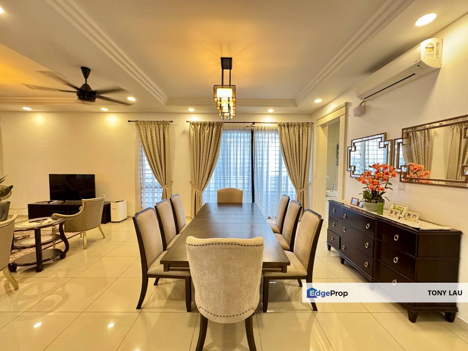 Fully Renovated Superlink End Lot @ Cahaya Alam | Modern Design, Near Surau U12, Selangor, Shah Alam