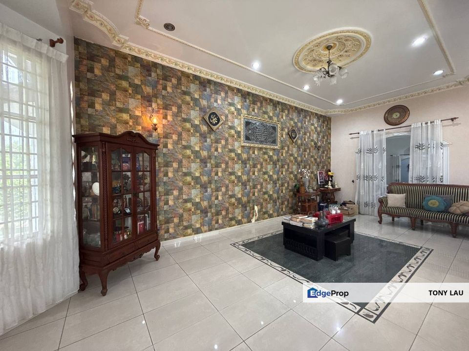 Single Storey Bungalow in Bukit Katil – 5-Bedroom, 4,920 sqft Land, Quiet Neighbourhood, at Only RM510k!, Melaka, Bukit Katil