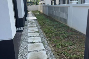 Hevea Elmina Gardens