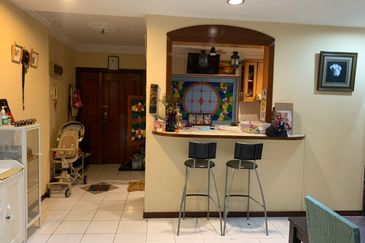 Pearl Point Condominium