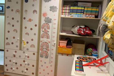 Pearl Point Condominium